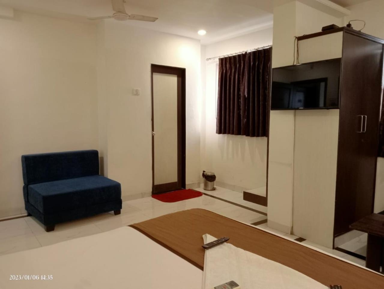 Hotel Saikripa Imperial Daman Exterior photo