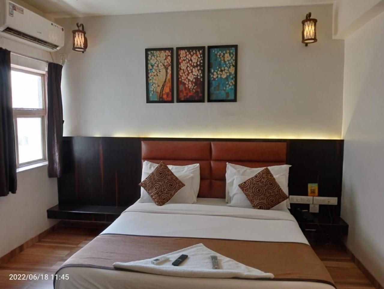 Hotel Saikripa Imperial Daman Exterior photo