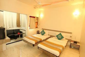 Hotel Saikripa Imperial Daman Exterior photo